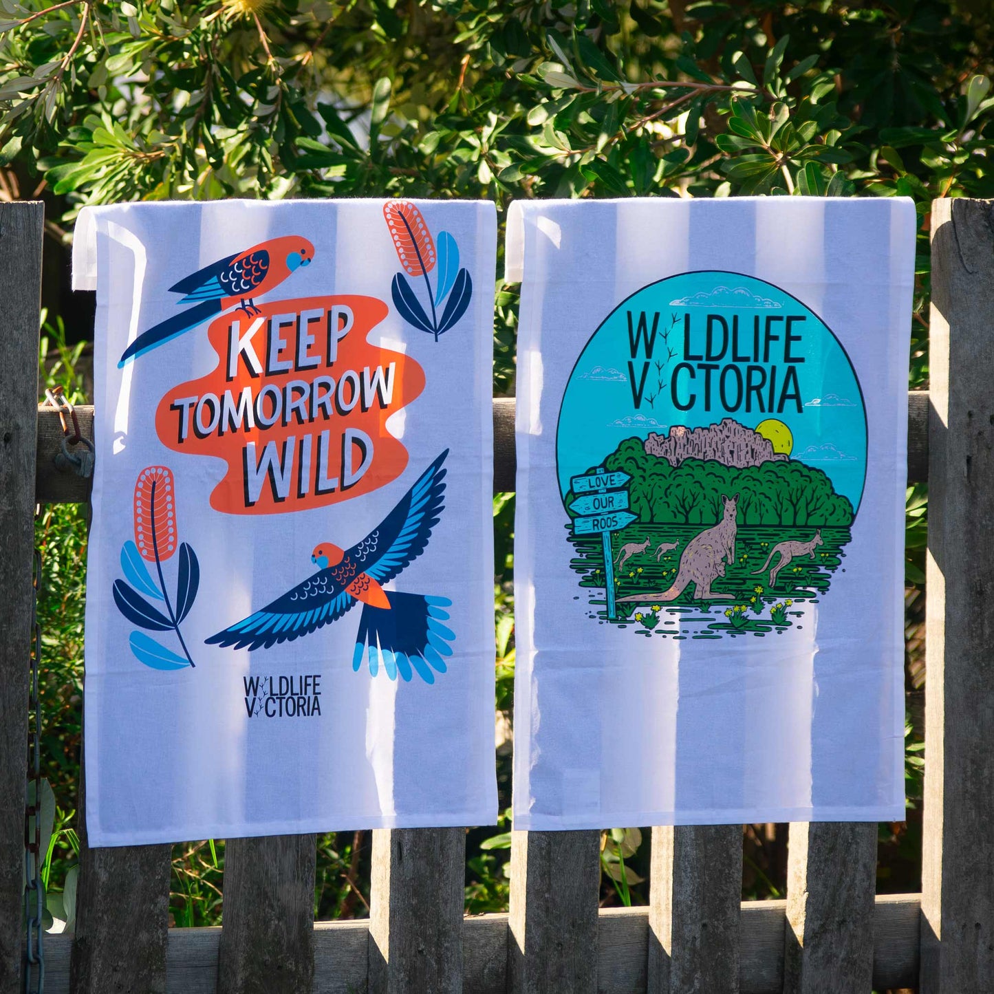 'Love Our Roos' Cotton Tea Towel